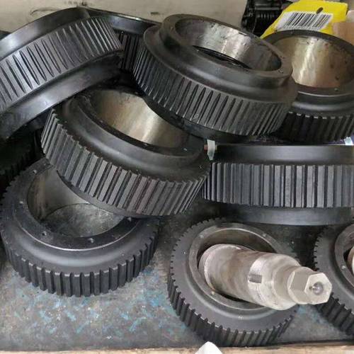 河南鋸末顆粒機模具壓輪木屑顆粒機減速機維修齒輪箱配件